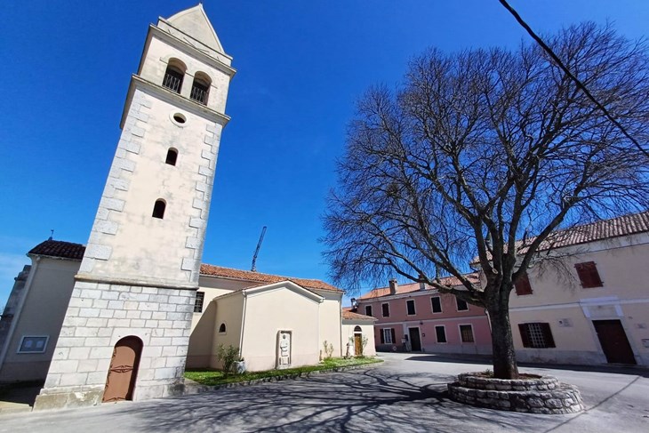 (Grad Poreč) 