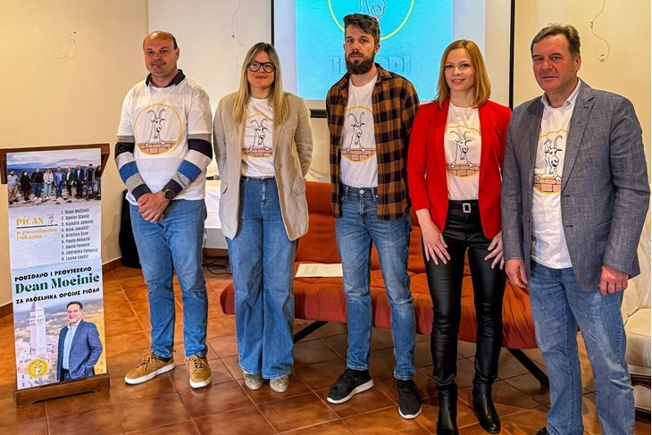 Daniel Stanić, Klaudia Jelenić, Nino Jakačić, Kristina Čule i Dean Močinić (Press IDS)
