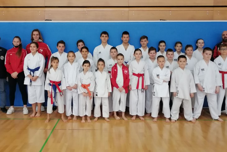 (Foto Karate Finida)