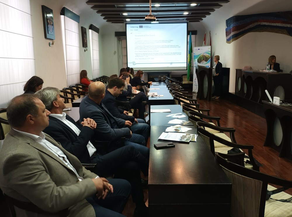 Okrugli stol u sklopu međunarodnog projekta BLUE RECHARGE (Snimila Gordana Čalić Šverko)