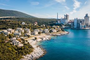 Naselje Koromačno i tvornica cementa