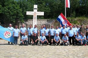 Članovi UHBDR-154. na Maslenici (Foto UHBDR-154.)
