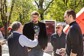 (Press SDP)