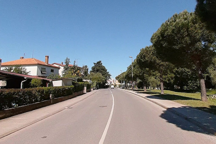 (Google Maps)