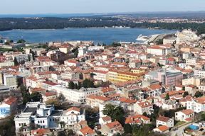 (Foto Grad Pula)