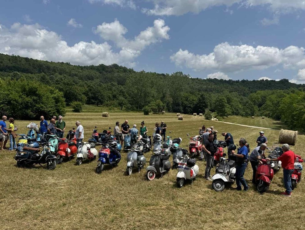 (Vespa club Istra)