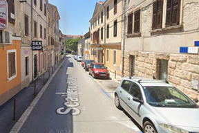(Google Maps)
