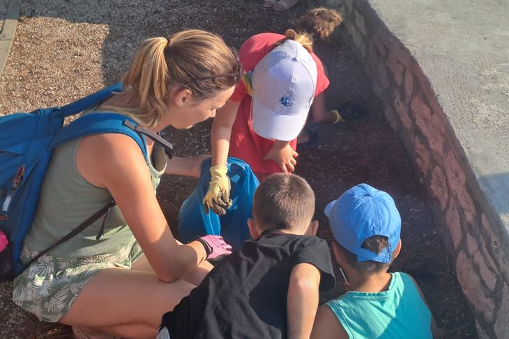 Poneku ruku dali su i roditelji (Snimila Jelena Milović)