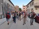 Prema tradiciji, manifestacija počinje mimohodom svih sudionika (Snimio Zoran Oljača)