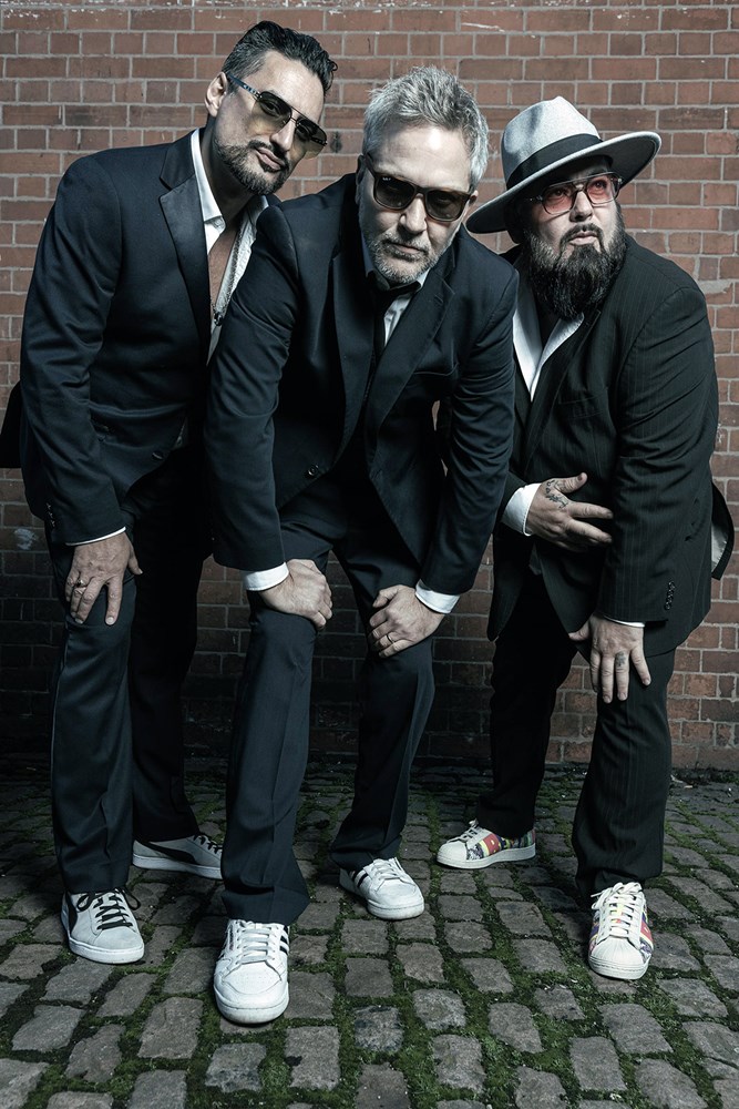 (Fun Lovin’ Criminals)