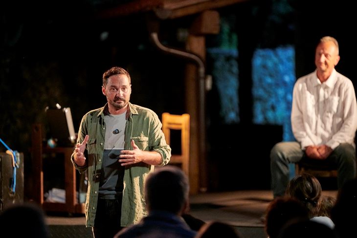 (Festival na dragom kamenu)