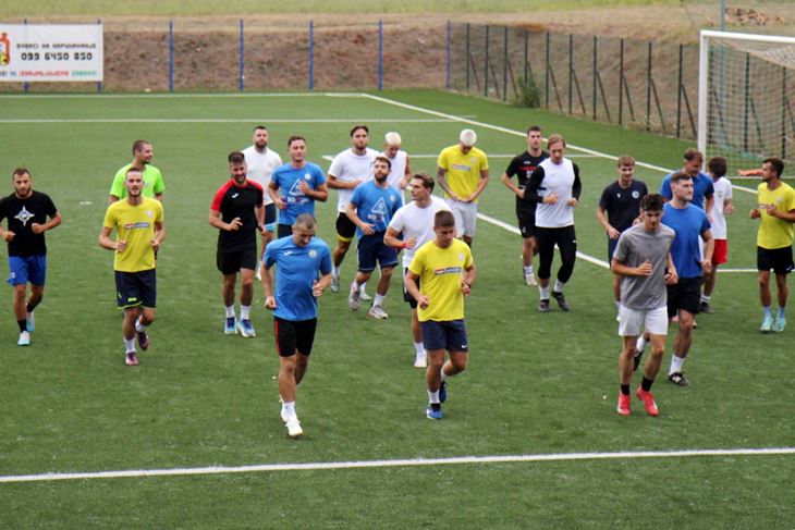 Prvi trening Dajle (Snimio Mijat Gavran)