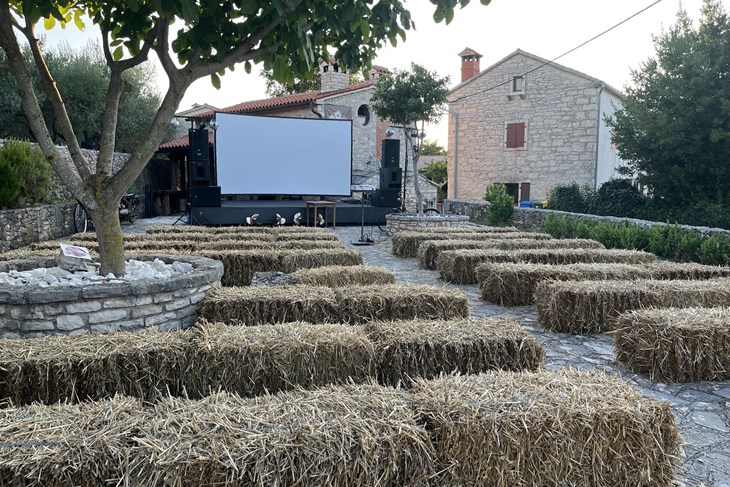 Festivala na dragom kamenu