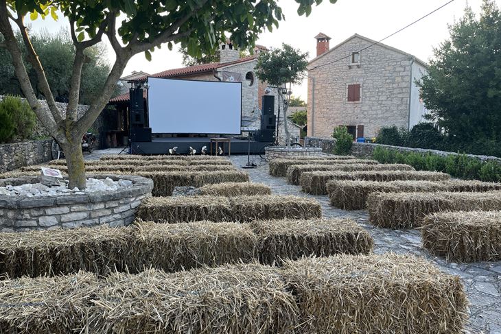 Festivala na dragom kamenu