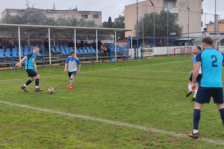 Mladost gostuje u Valbandonu (Snimio Boris Vidulin)