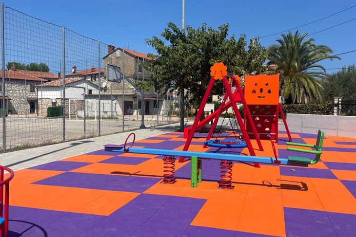 (Grad Umag)