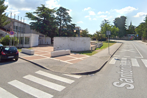 (Google Maps)