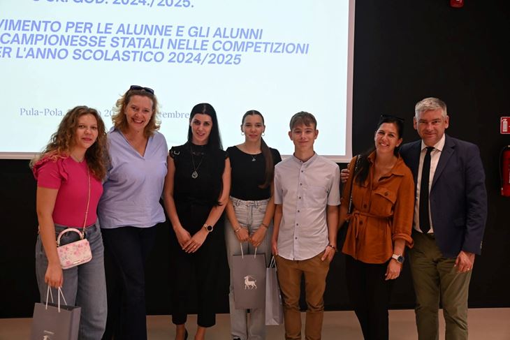 (Srednja škola Mate Balote Poreč)