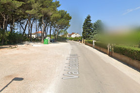 (Google Maps)