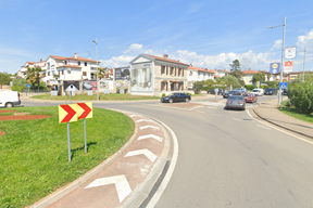 (Google Maps)