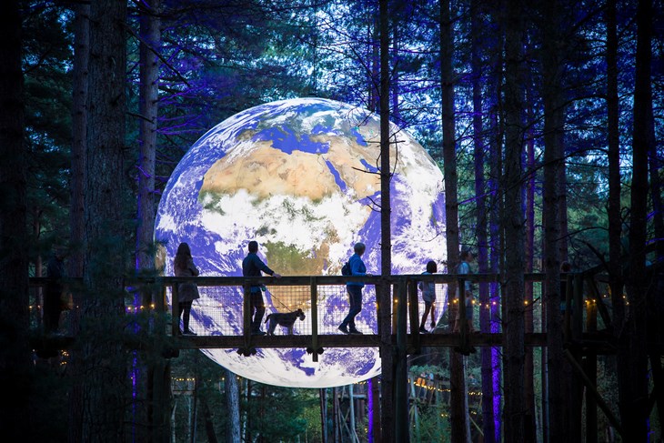 (Luke Jerram-GAIA)