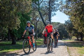 (Foto: Weekend Bike & Gourmet Tour)