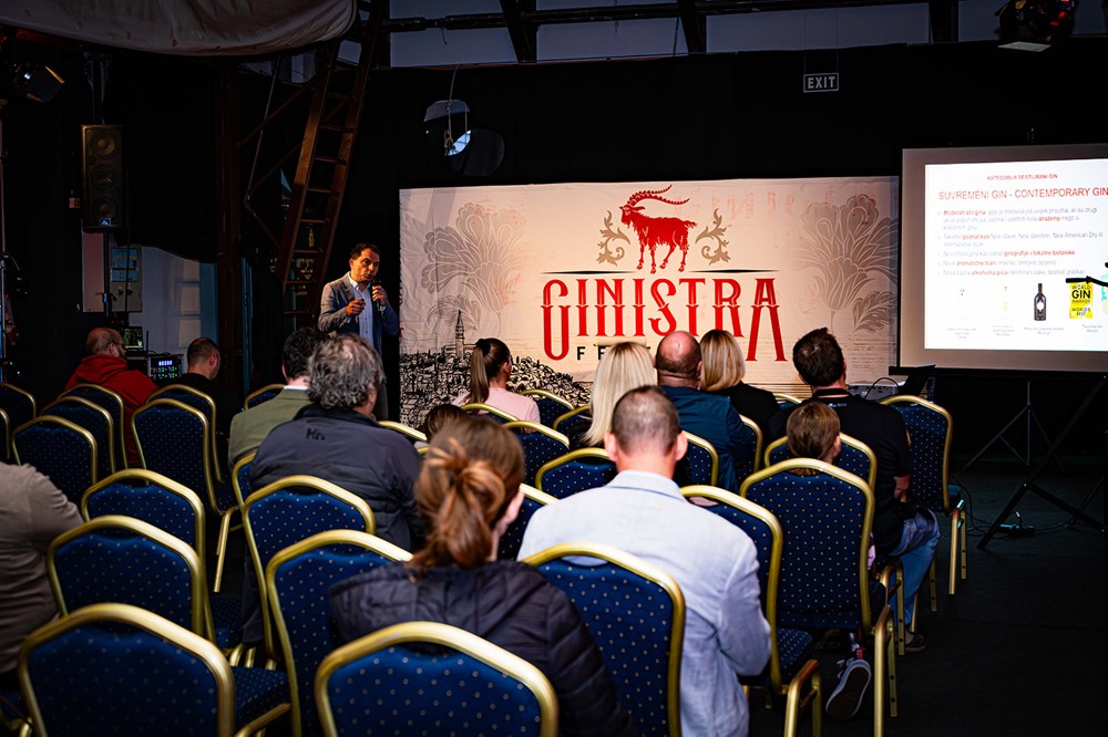 (Ginistra)