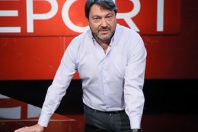 (Foto X)