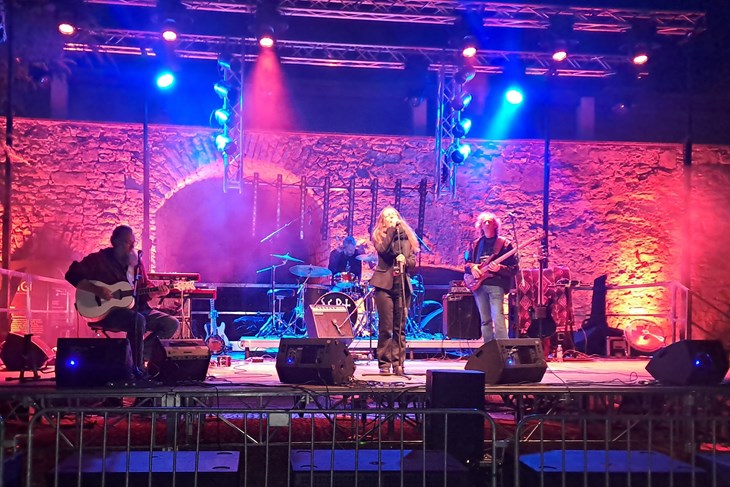 Grupa Nola je prva izašla na stage (Snimila Jelena Milović)
