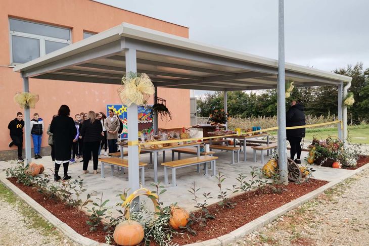 (OŠ Jure Filipovića)