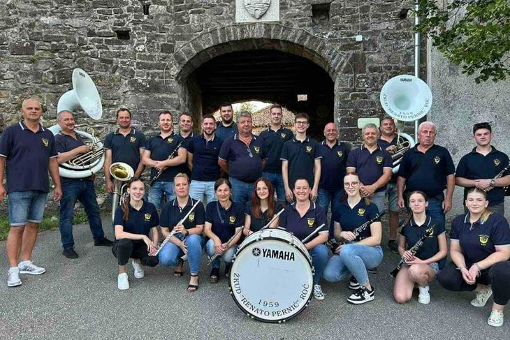 Limena glazba Roč (ŽKUD)