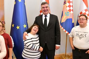 (Ured predsjednika Republike Hrvatske / Tomislav Bušljeta)