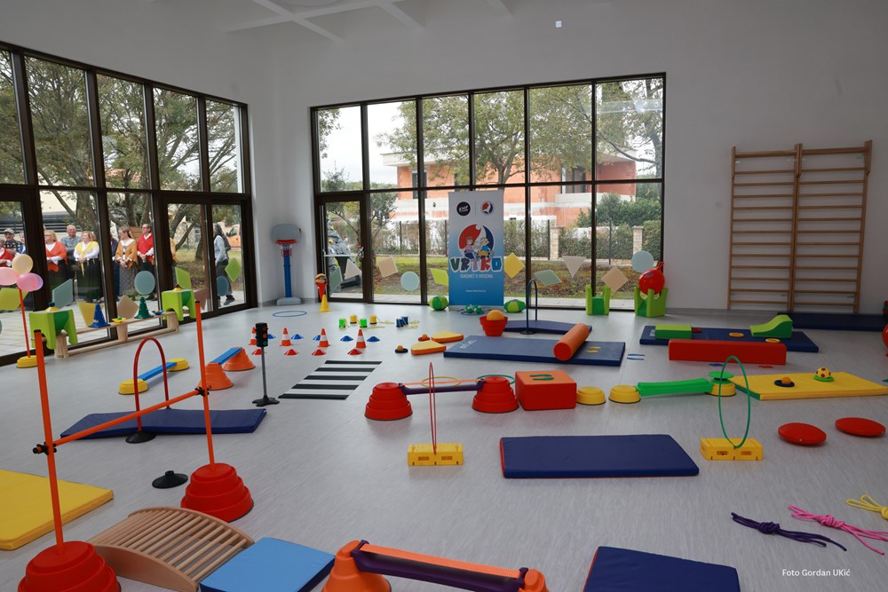 (Foto Grad Rovinj - vrtić)