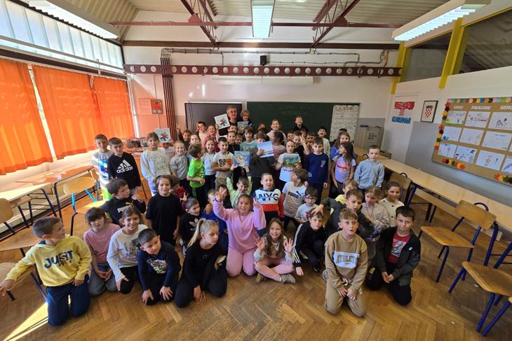 (Gradska knjižnica Poreč)