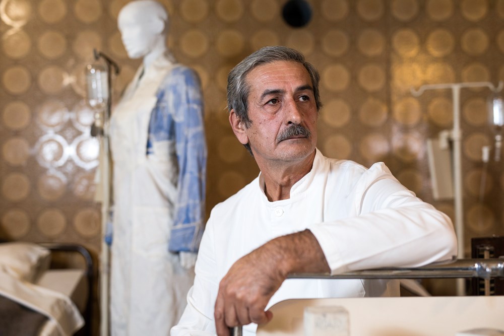 Dr. Zoran Aleksijević na mjestu sjećanja u podrumu vukovarske bolnice (Emica Elveđi/Pixsell)