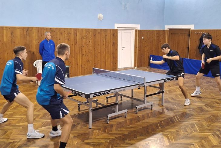 (Foto Brovinje stolnitenis)