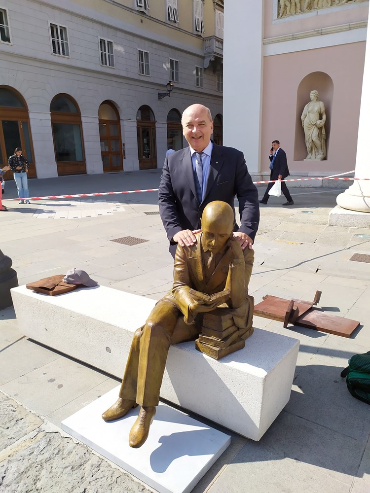 (Roberto Dipiazza/Facebook)