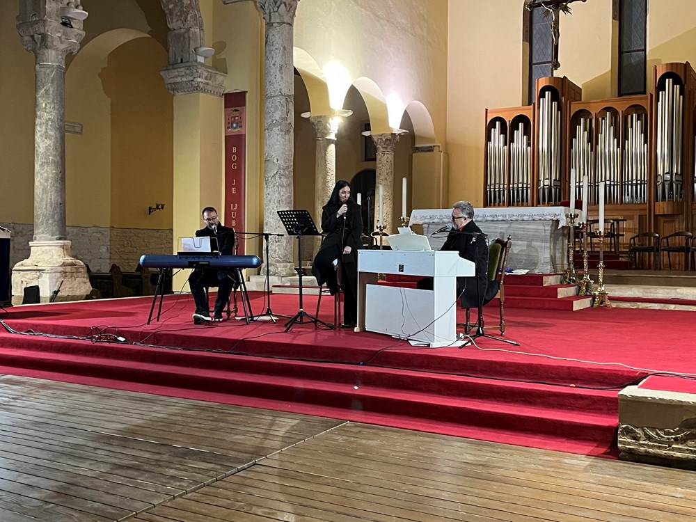 (Snimila Mateja Sponza)