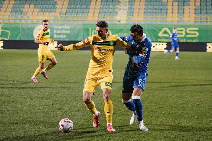 Predstava "za deset" - Smail Prevljak (Istra 1961)