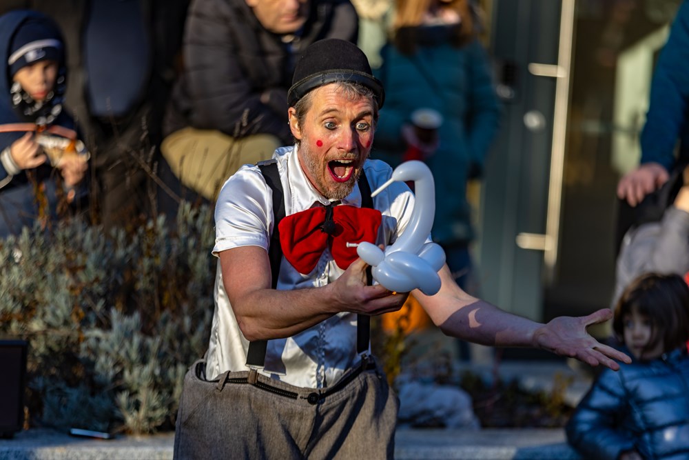 (Božićna bajka Poklon)