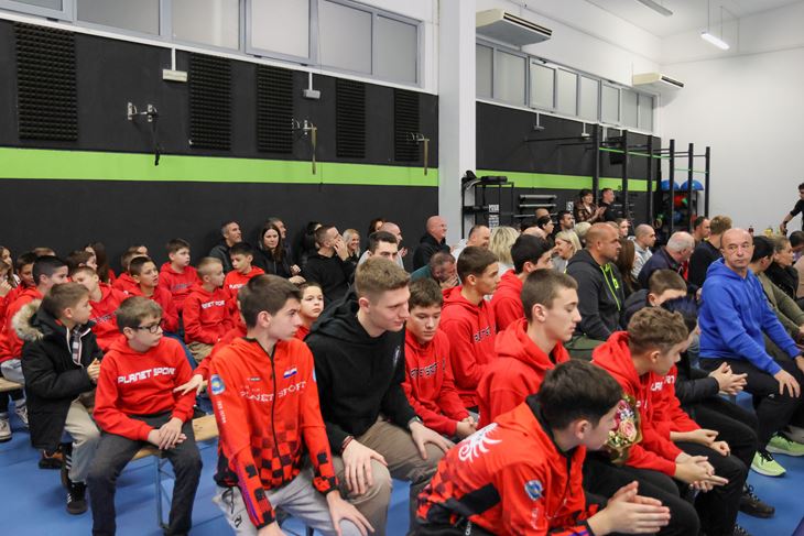 (Snimio Igor Zenzerović)