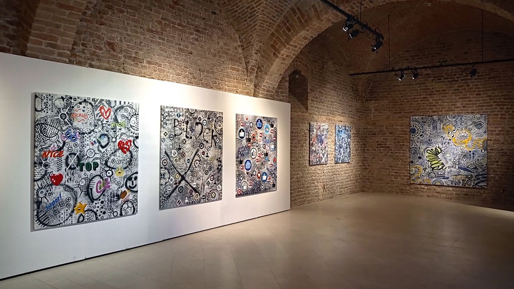 (Izložba Elvis Berton)