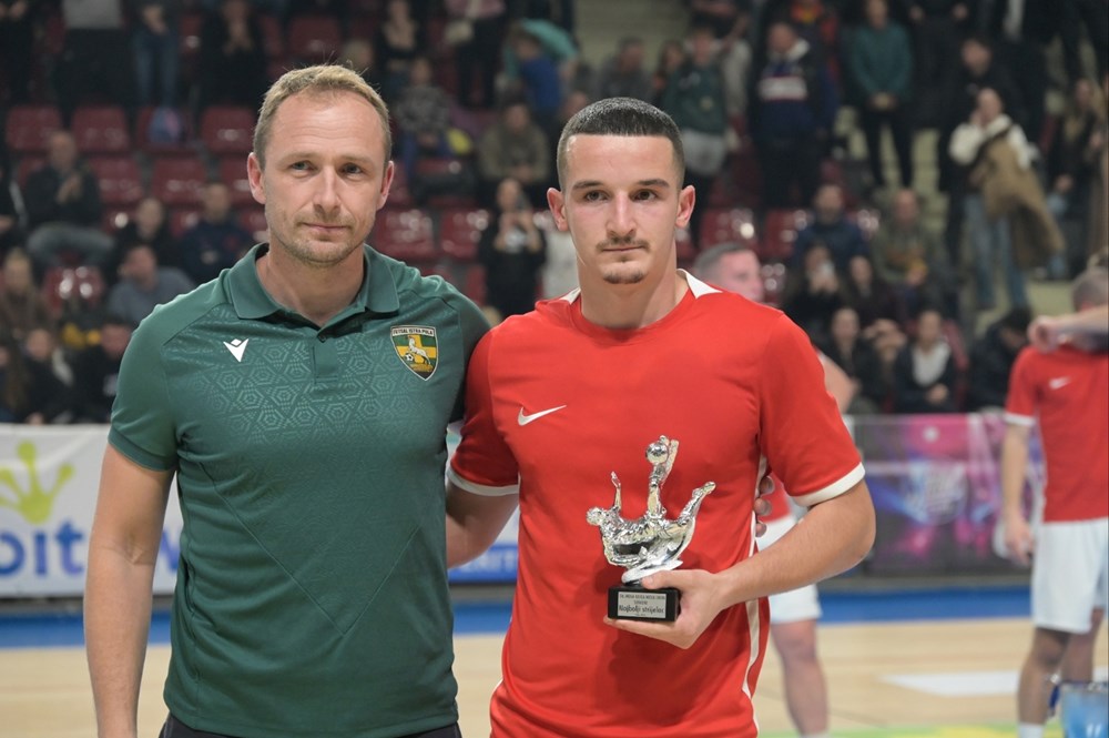 (Futsal Istra Pula)