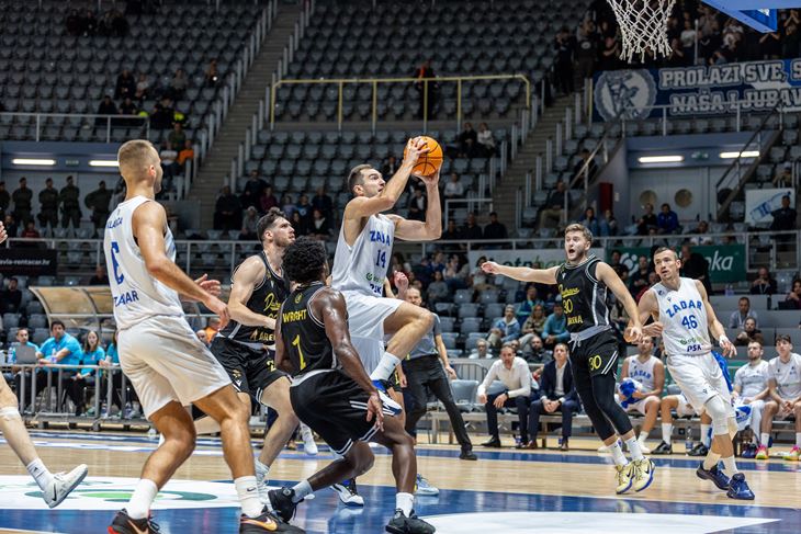 (Snimio Mate Komina)