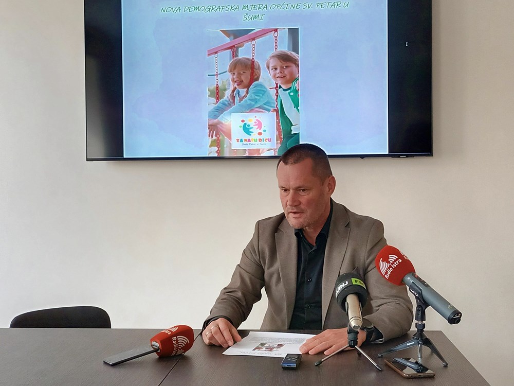 Načelnik Mario Bratulić (Snimila Gordana Čalić &Scaron;verko)