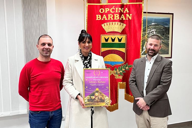 (Slika Plaketa Naj Advent)