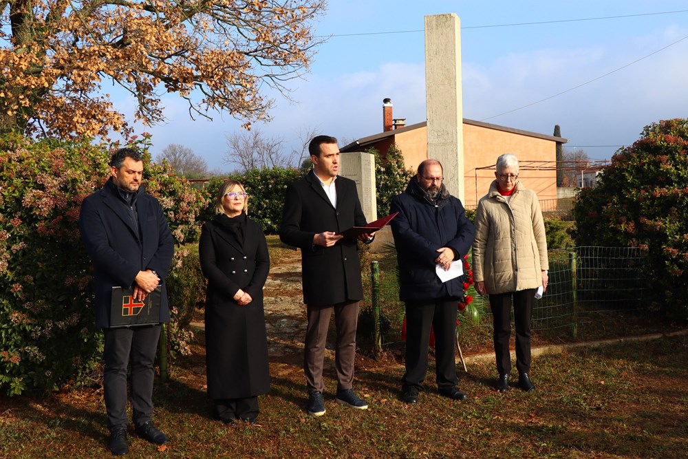 (Mala Gajana - komemoracija)