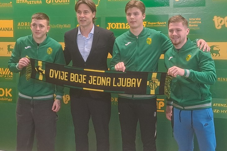 (Snimio Roberto Car)