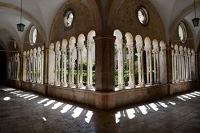 (Facebook/Samostan Male braće)