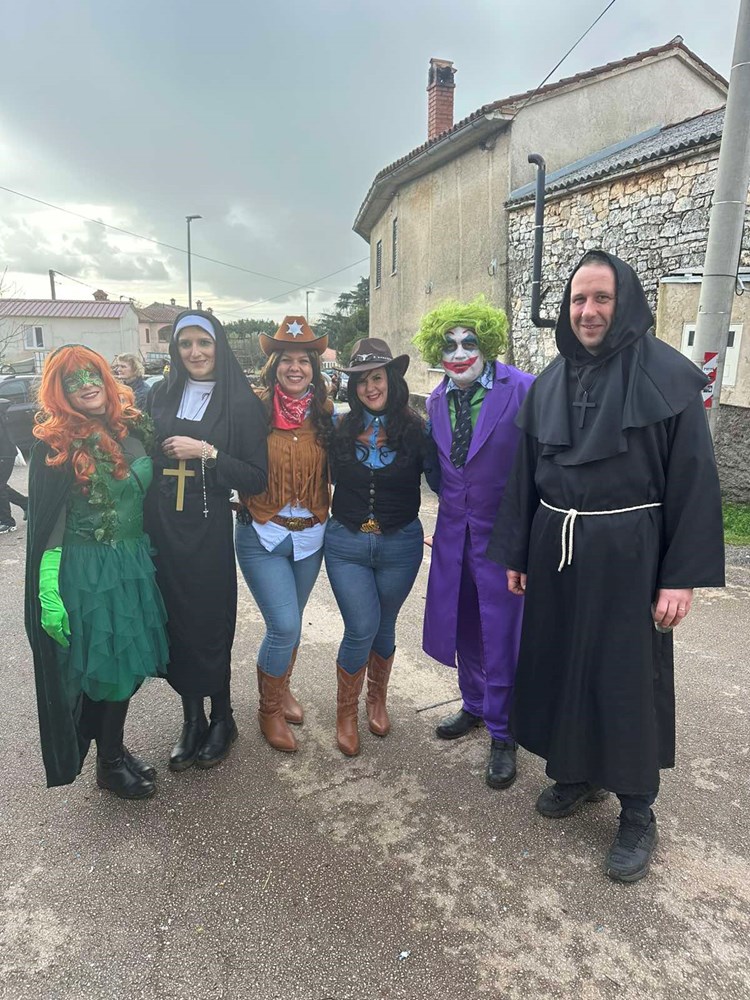 Melničke ma&scaron;kare